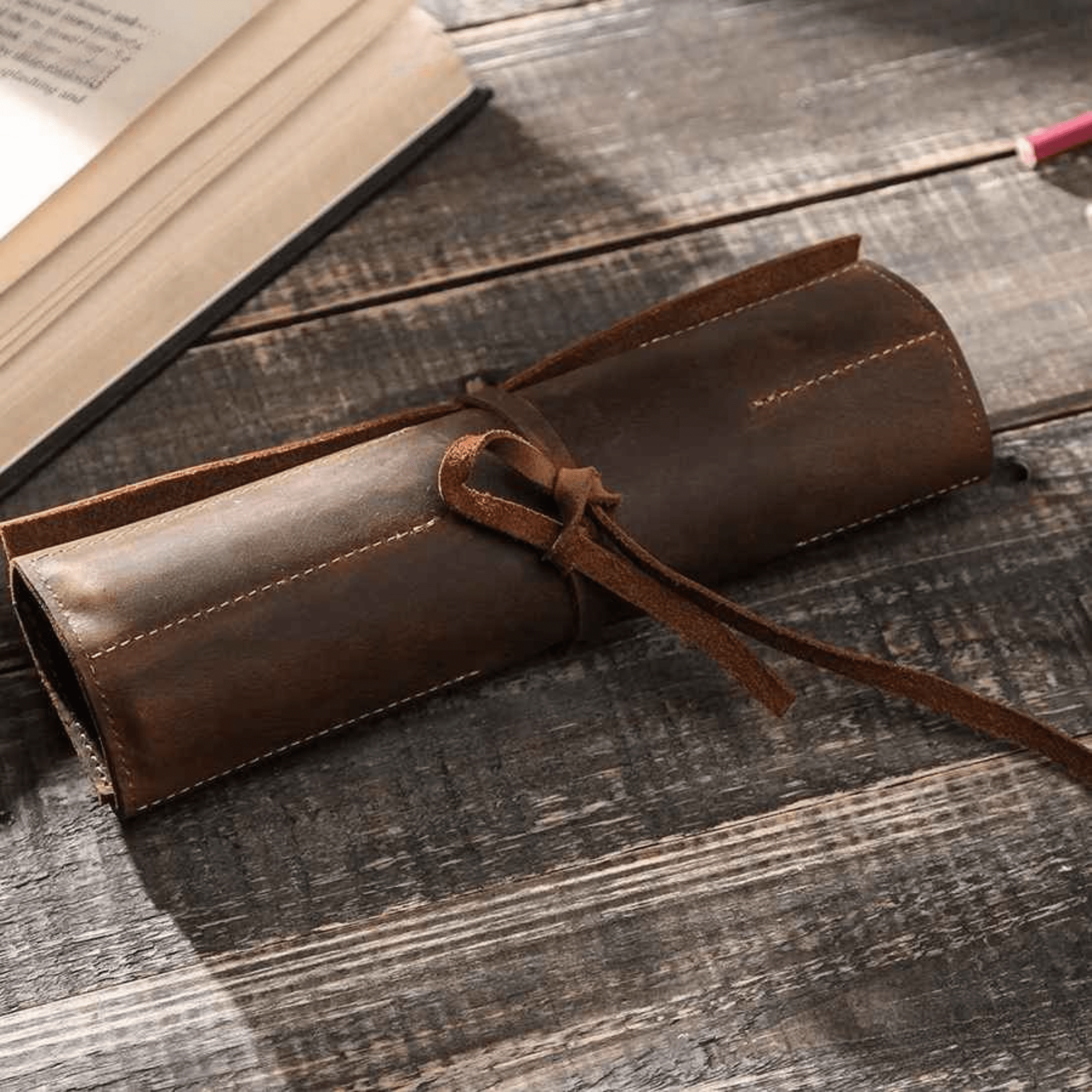 THE LONGSPUR – GENUINE LEATHER PENCIL ROLL
