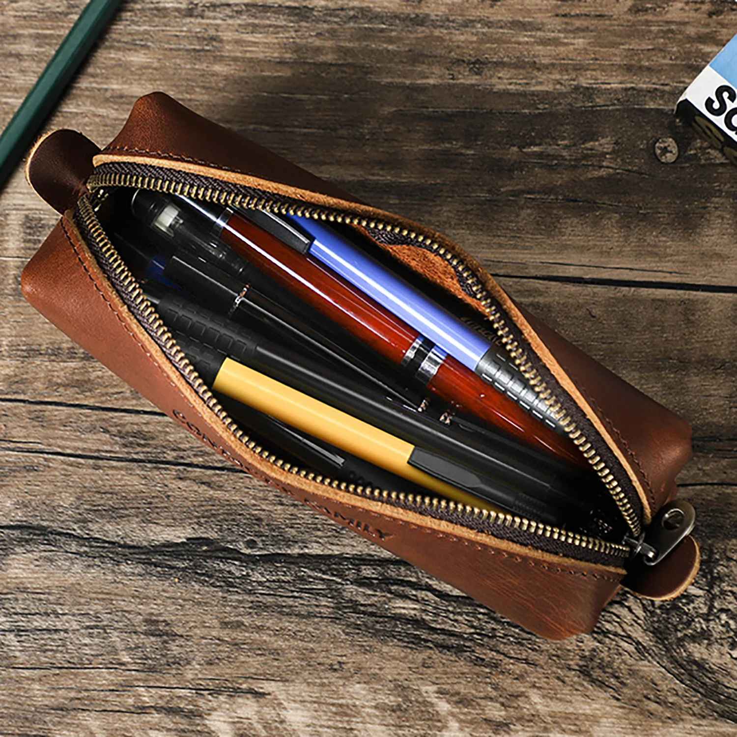 THE HORIZON – COWHIDE LEATHER ZIPPER PEN CASE