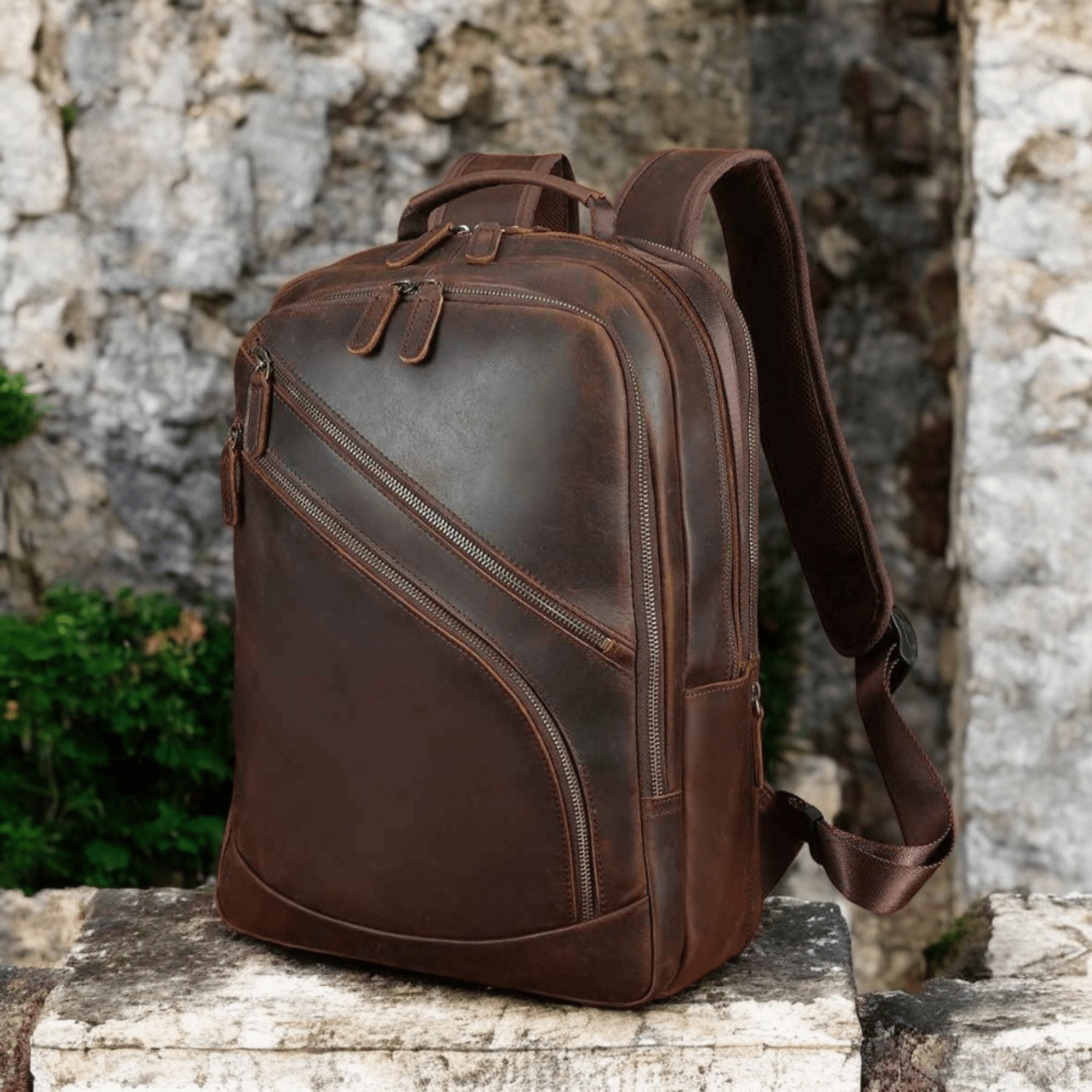 THE WAYFARER – FULL GRAIN LEATHER BACKPACK