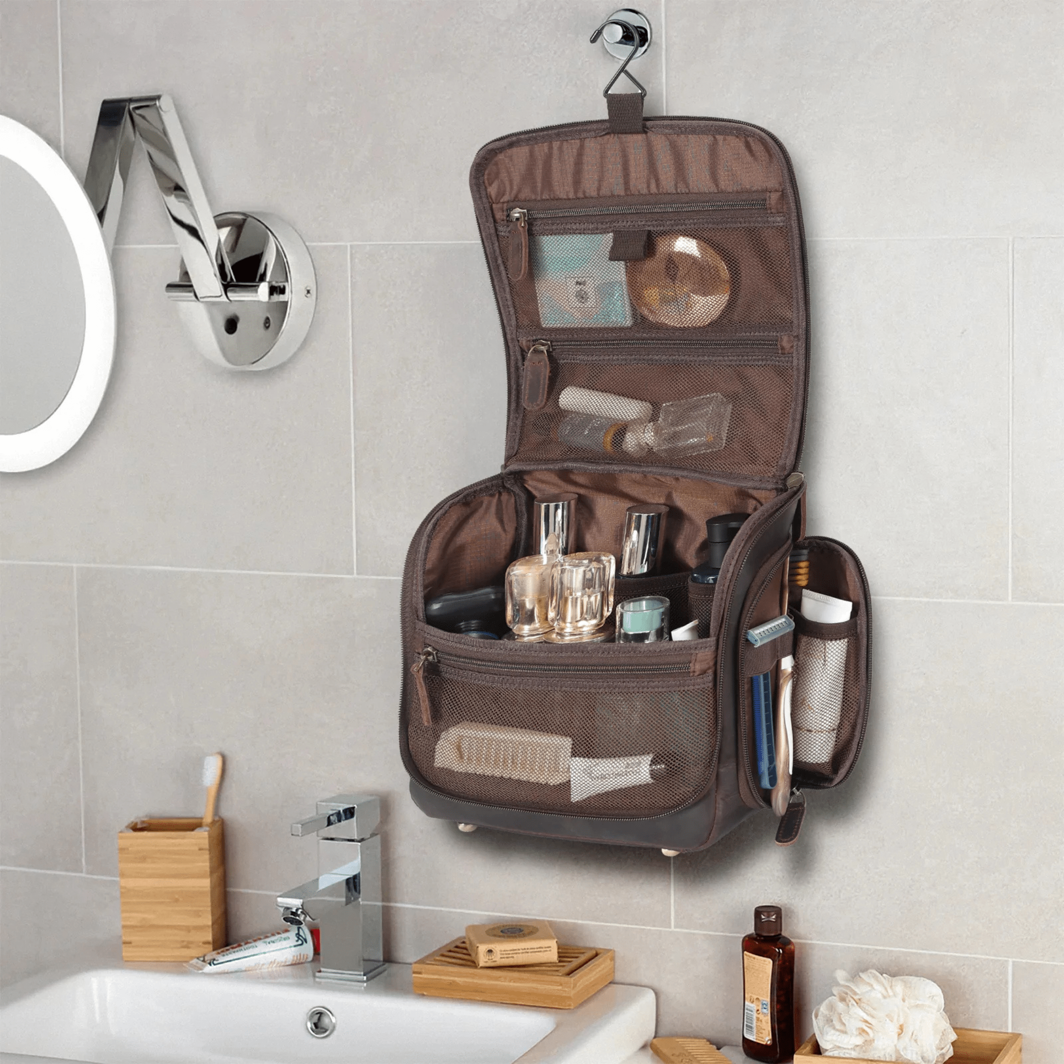 Leather Toiletry Bag – The Hangar