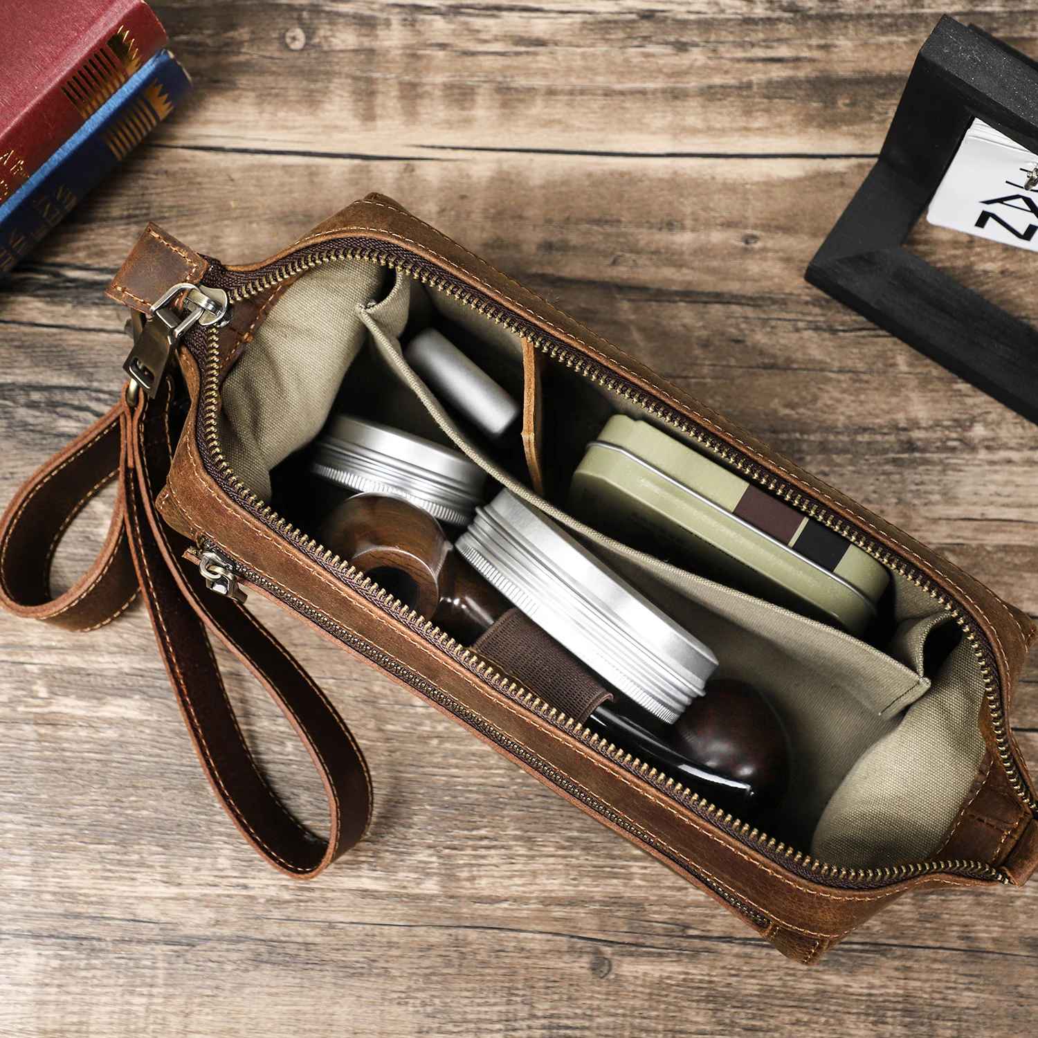 THE RECON – FULL GRAIN LEATHER PIPE BAG