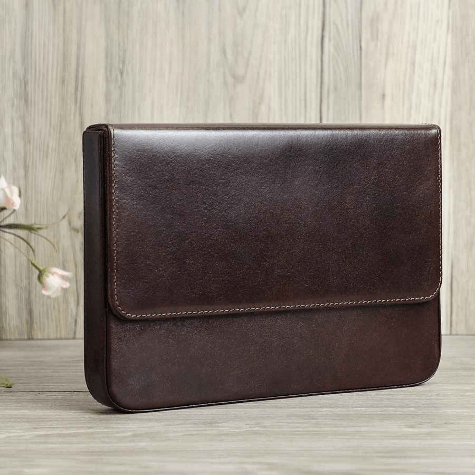 THE BIRCH – 12-SLOT GENUINE VEGETABLE LEATHER PEN BOX