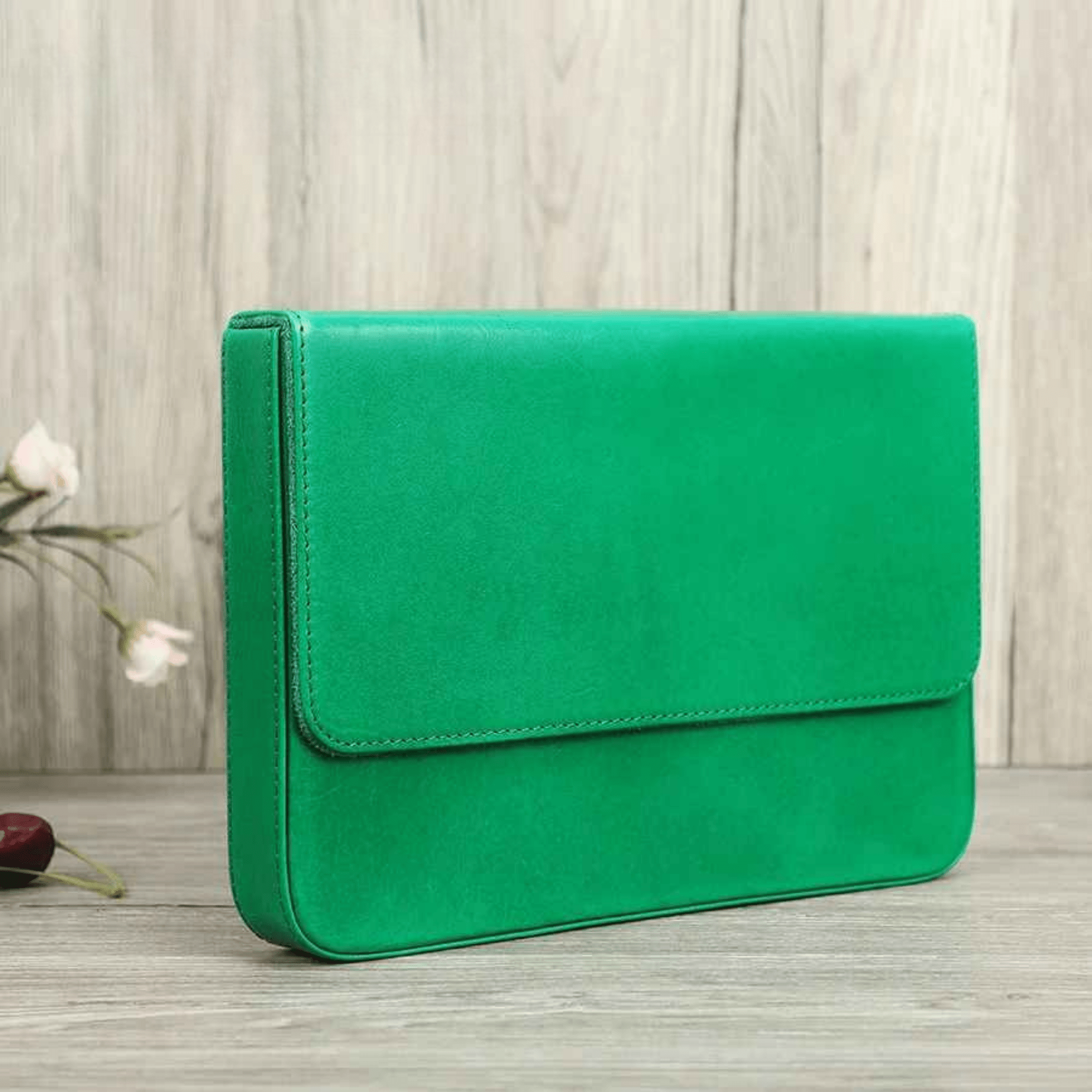 THE BIRCH – 12-SLOT GENUINE VEGETABLE LEATHER PEN BOX