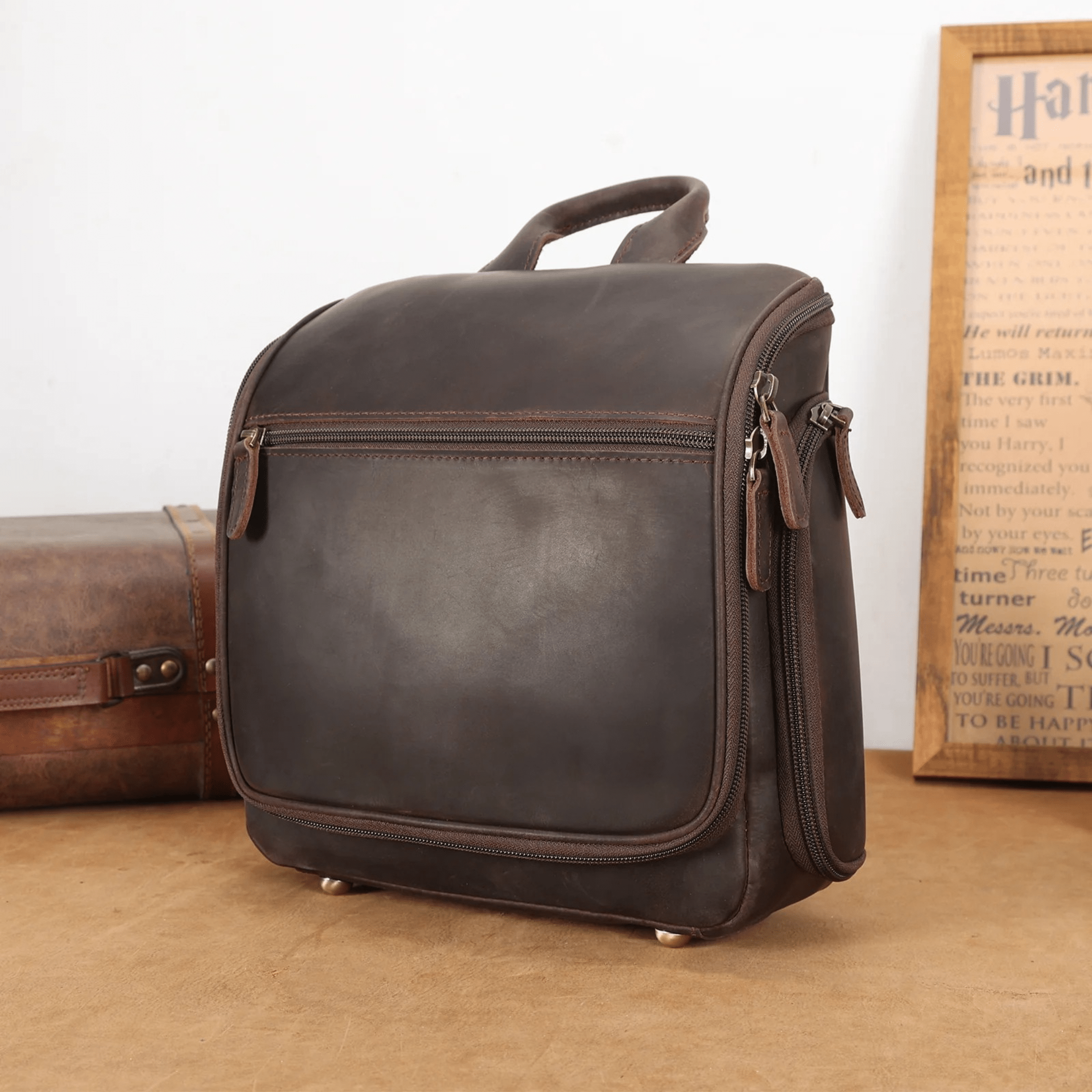 Leather Toiletry Bag – The Hangar