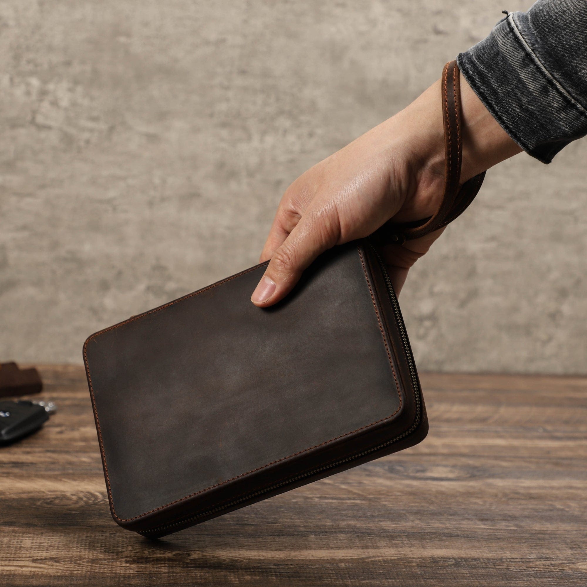 12-Slot Watch Strap Organiser