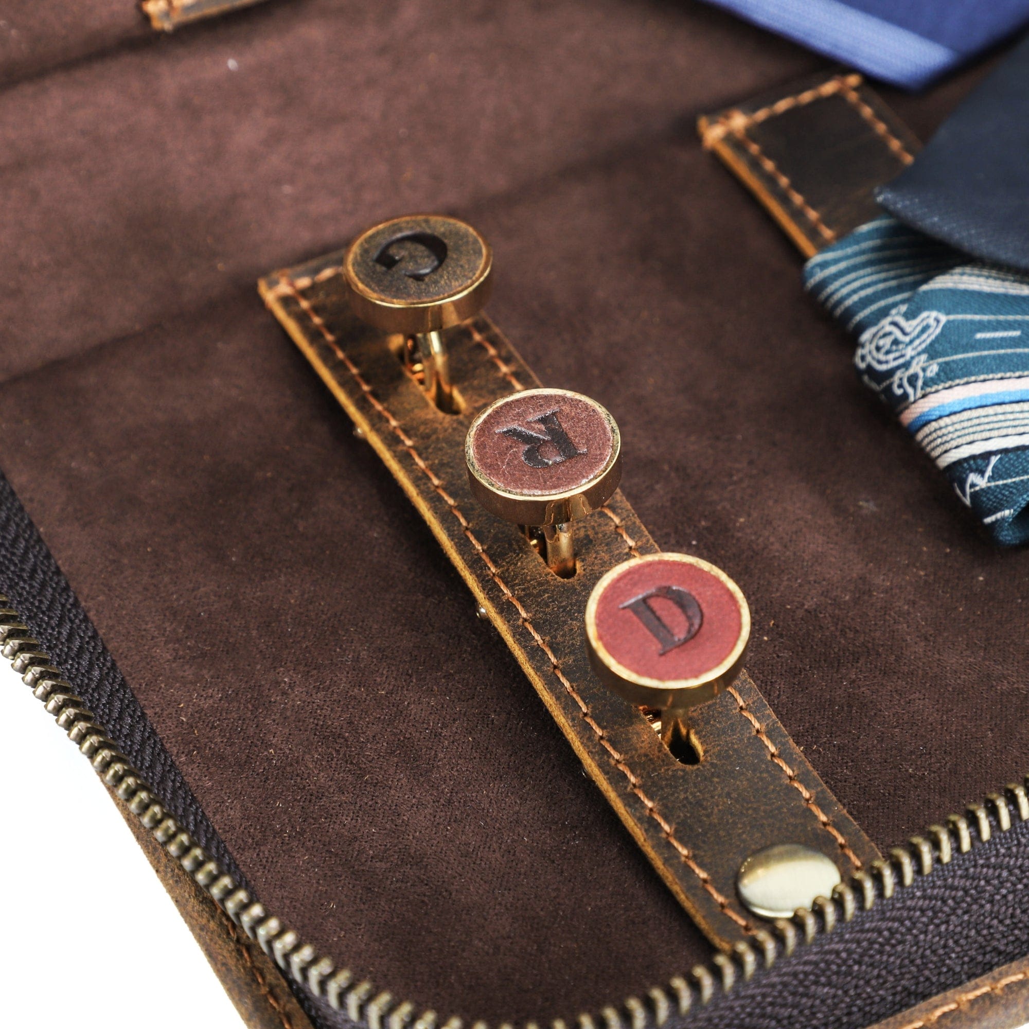 2-Slot Necktie and Cufflink Case