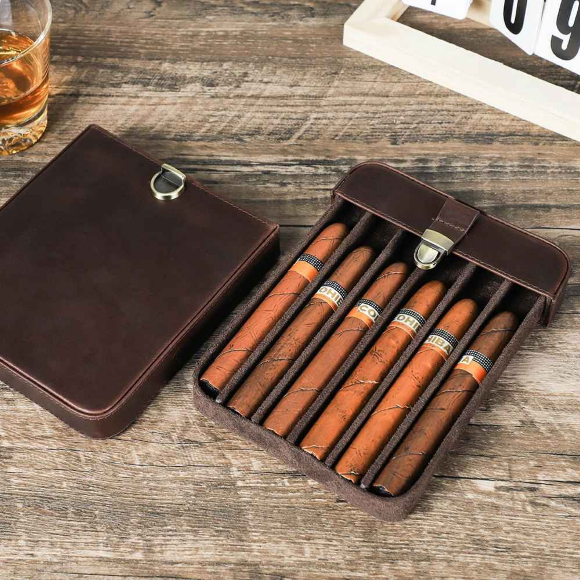 THE FRONTIER – 6-SLOT FULL GRAIN LEATHER CIGAR CASE