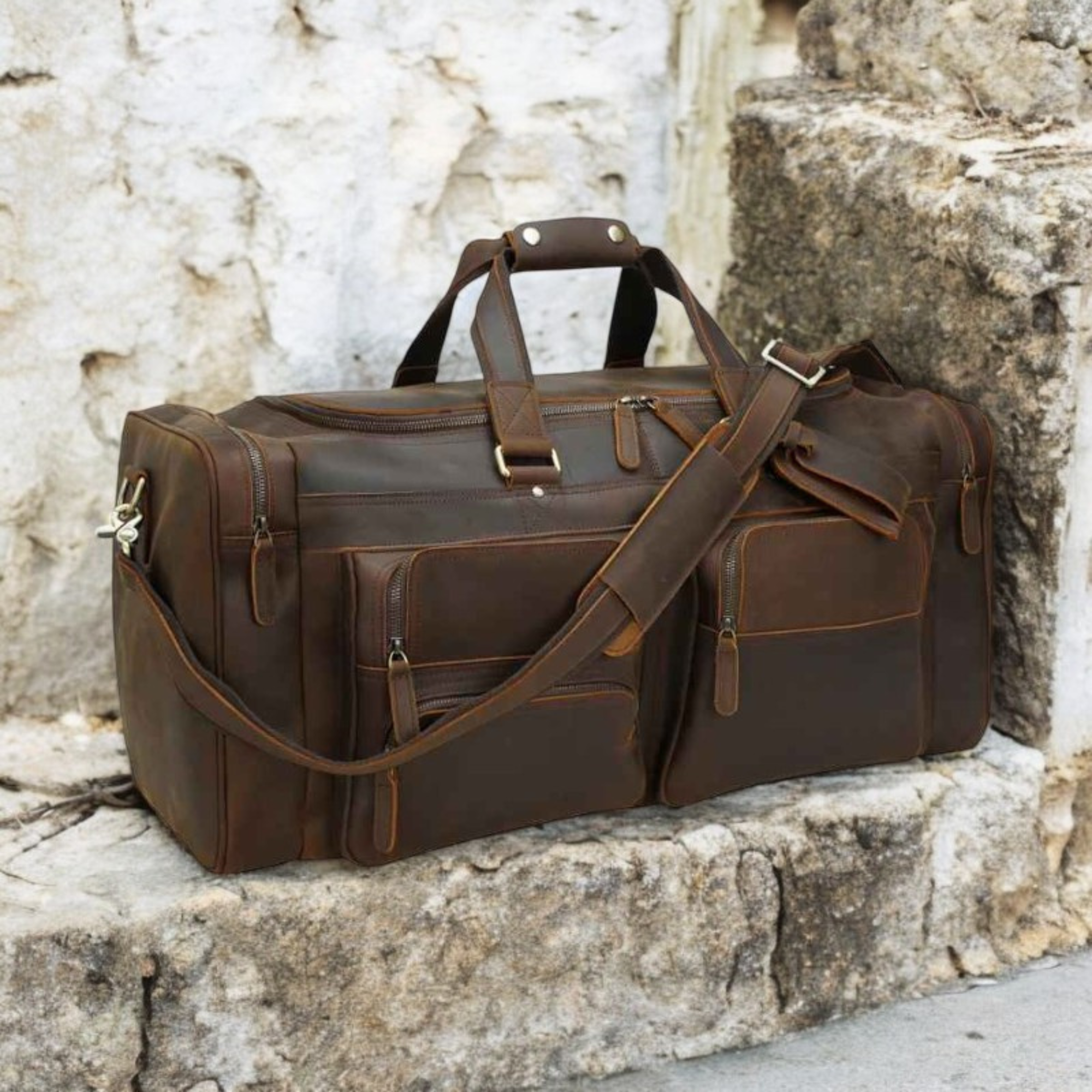 THE DUNE WALKER – GENUINE LEATHER DUFFEL BAG