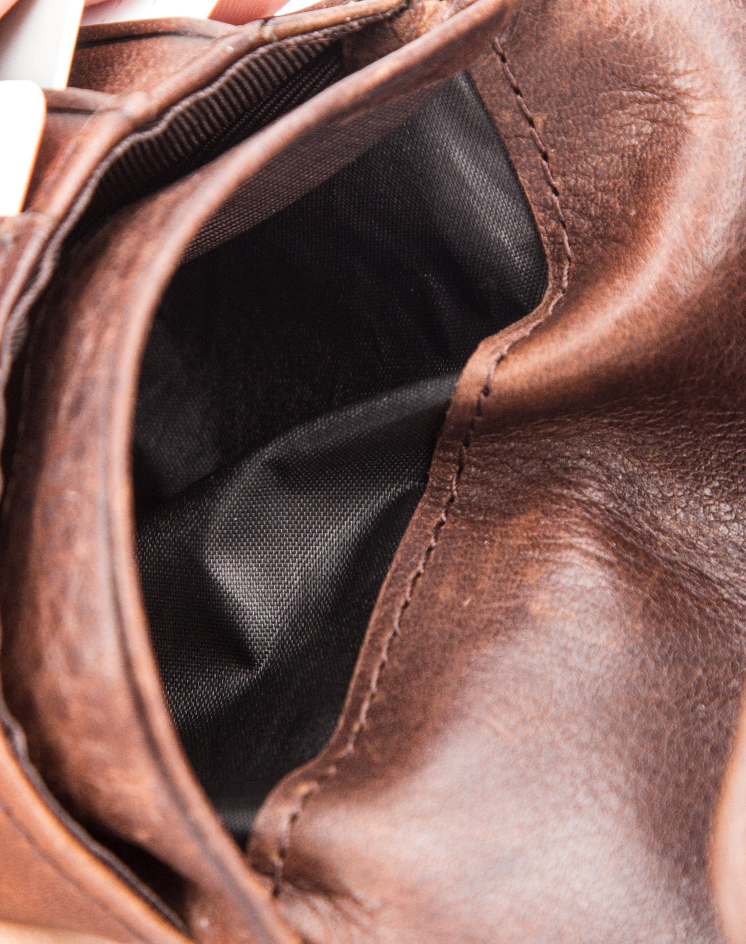 Vintage Leather Bifold Wallet with RFID and Coin Pocket